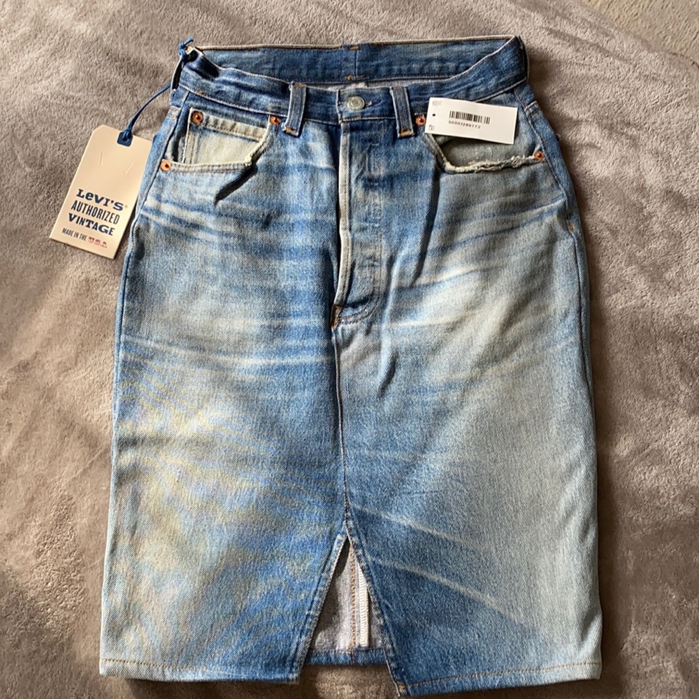 NWT Levi’s Denim Pencil Skirt